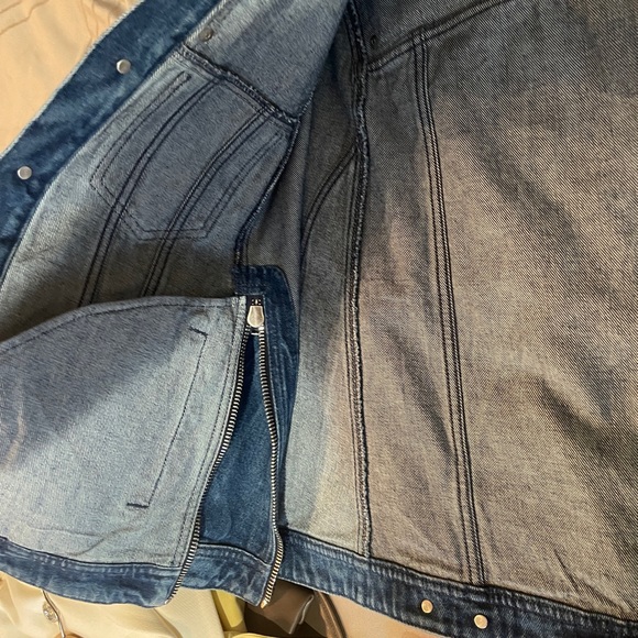 Givenchy denim contrast yoke cape jacket size 36 - Picture 10 of 14